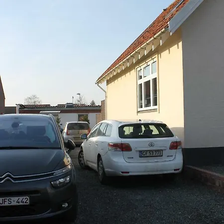 아파트 Odense Apartments